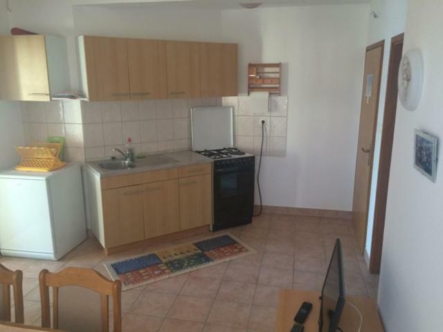 Apartman Supetarska Draga Apartamento Exterior foto